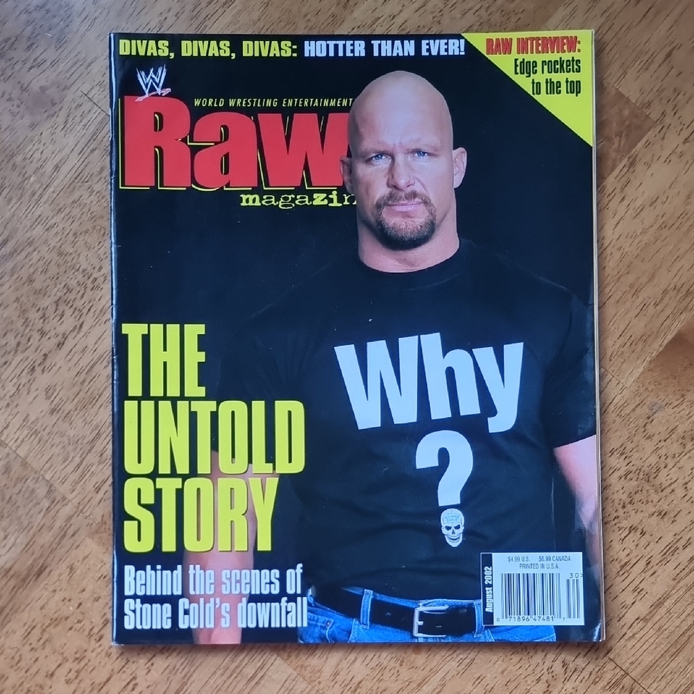WWE Raw Magazine with Stone Cold Steve Austin Cover August 2002